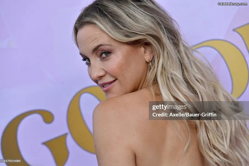 Kate Hudson photo 23 of 712