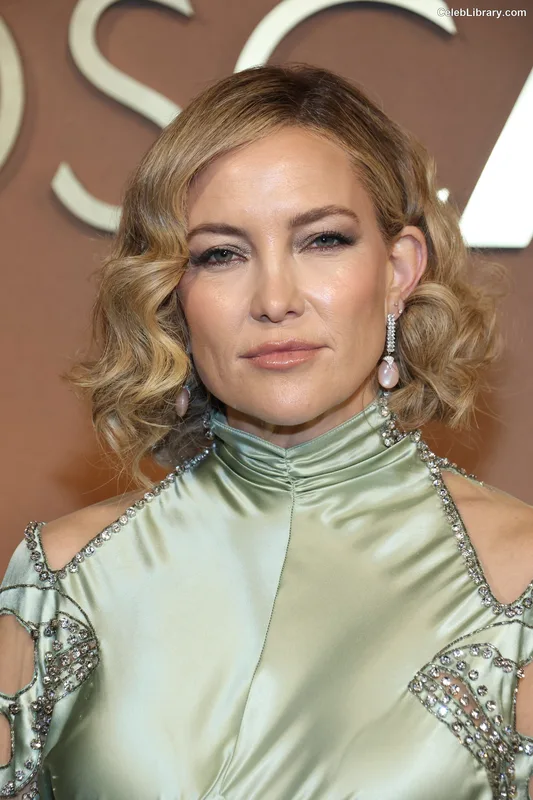 Kate Hudson photo 18 of 712