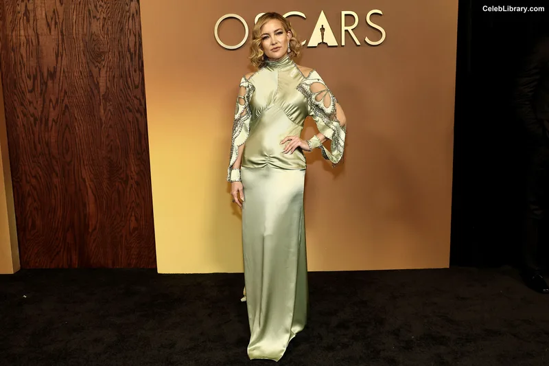 Kate Hudson photo 4 of 712