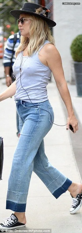 Kate Hudson photo 10 of 712