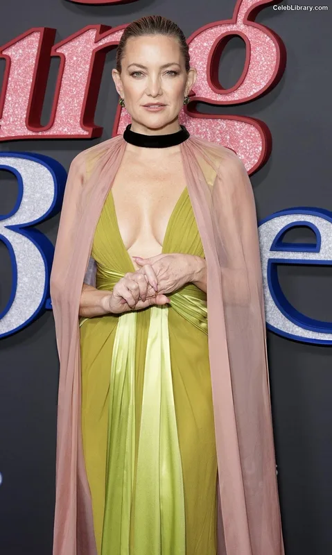 Kate Hudson photo 24 of 712