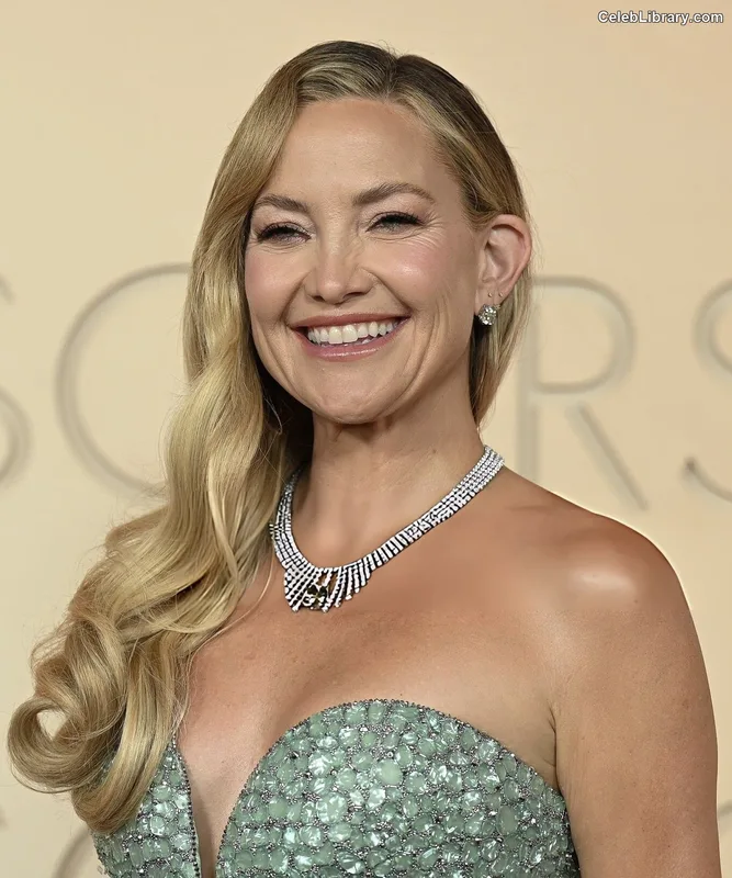 Kate Hudson photo 11 of 712
