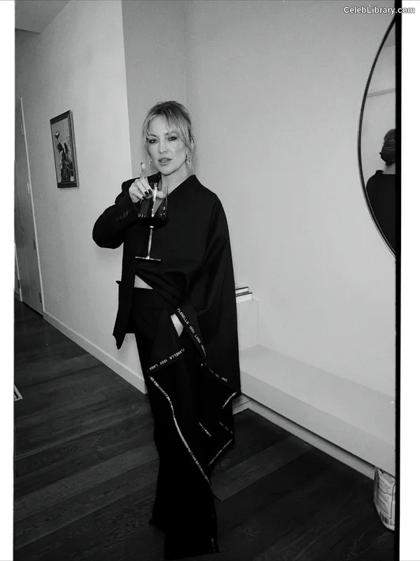 Kate Hudson photo 16 of 712