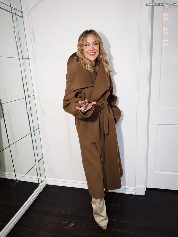 Kate Hudson photo 21 of 712