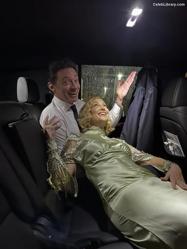 Kate Hudson photo 1 of 712