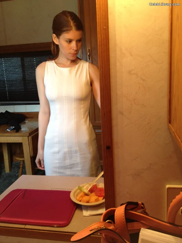 Kate Mara photo 3 of 38