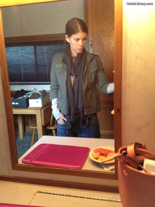 Kate Mara photo 4 of 38