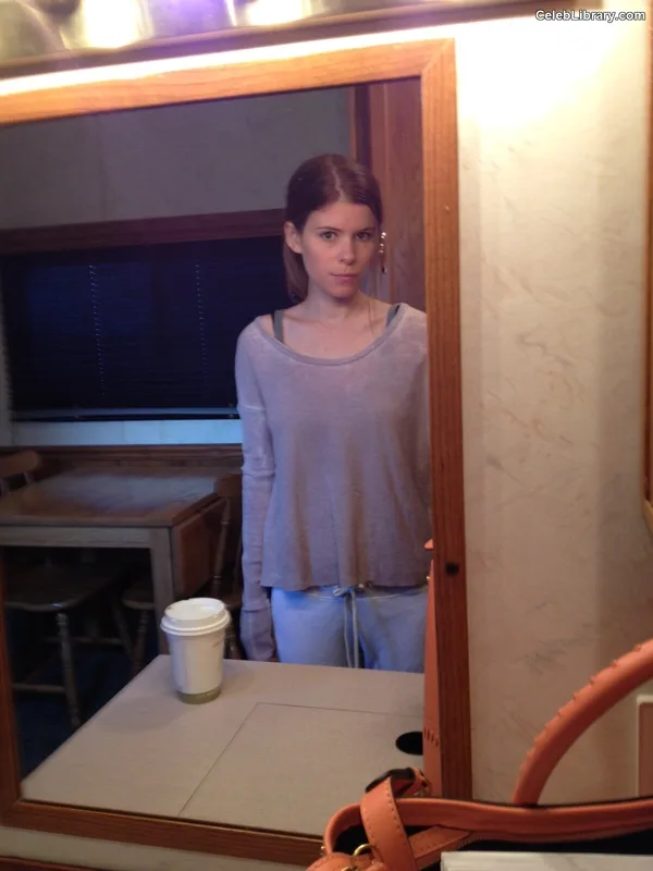 Kate Mara photo 19 of 38
