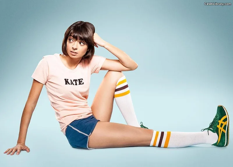 Kate Micucci photo 1 of 73