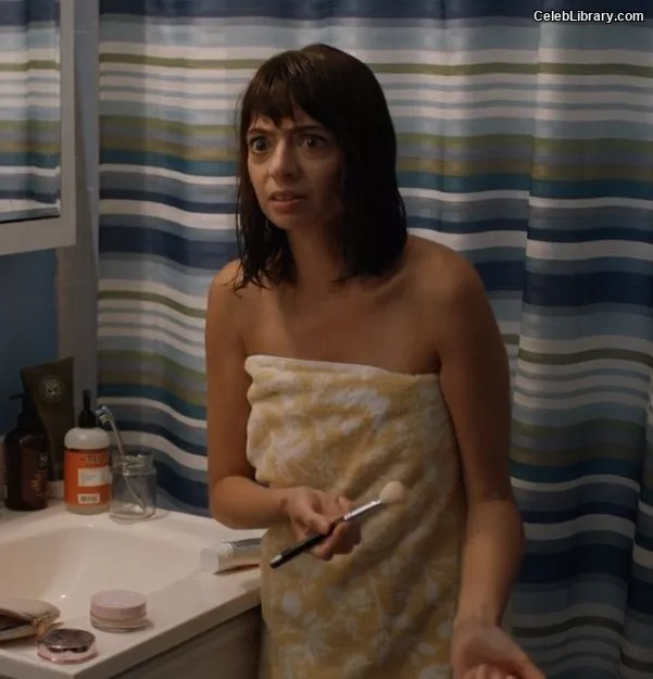 Kate Micucci photo 20 of 73