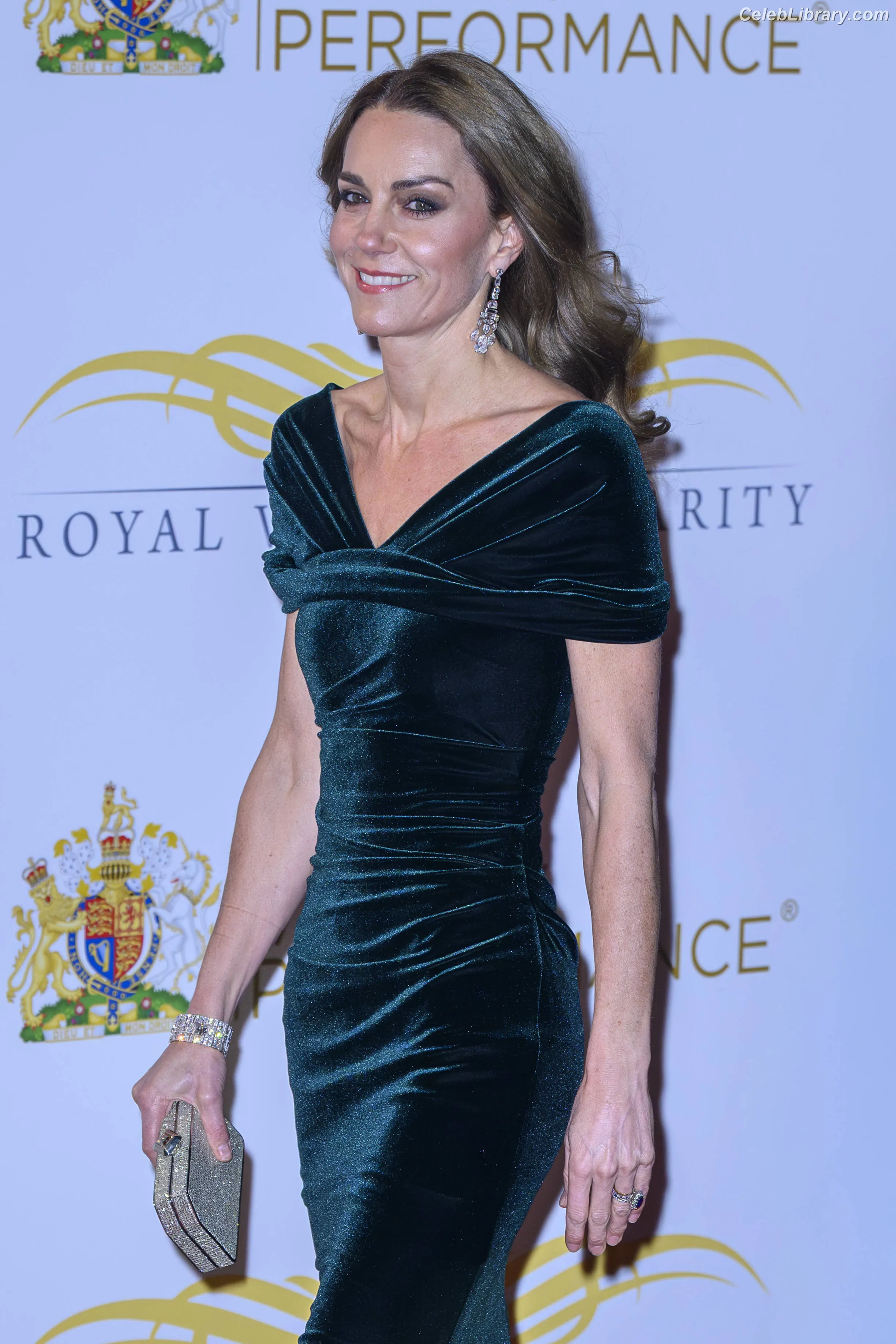 Kate Middleton photo 17 of 184