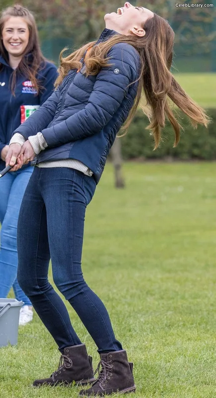 Kate Middleton photo 13 of 185