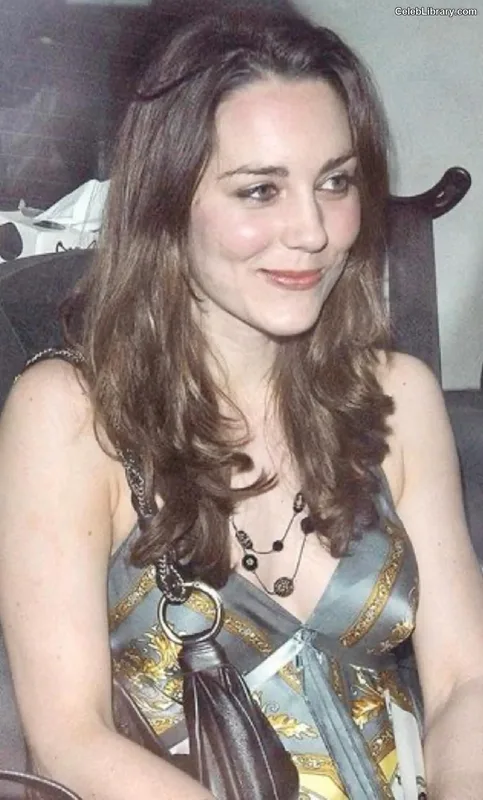 Kate Middleton photo 21 of 185