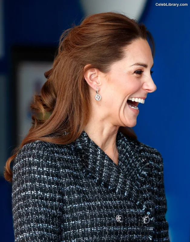 Kate Middleton photo 19 of 185