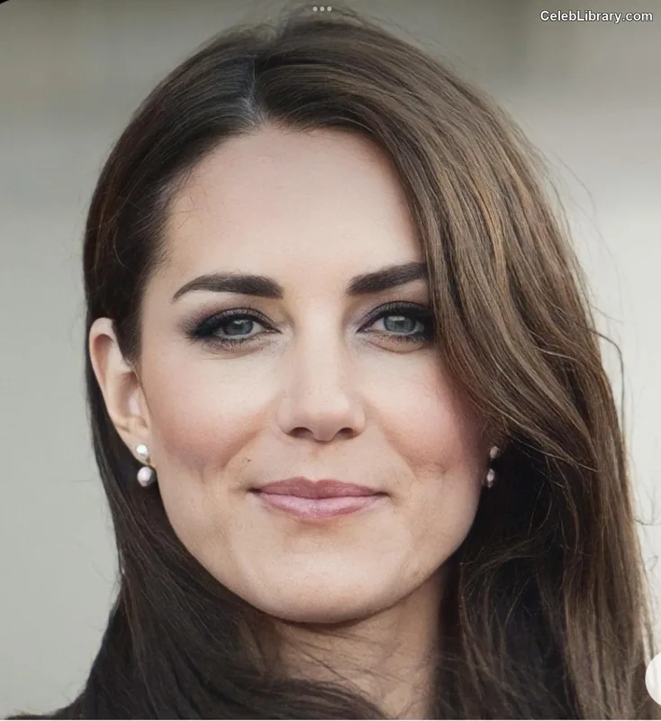 Kate Middleton photo 23 of 185