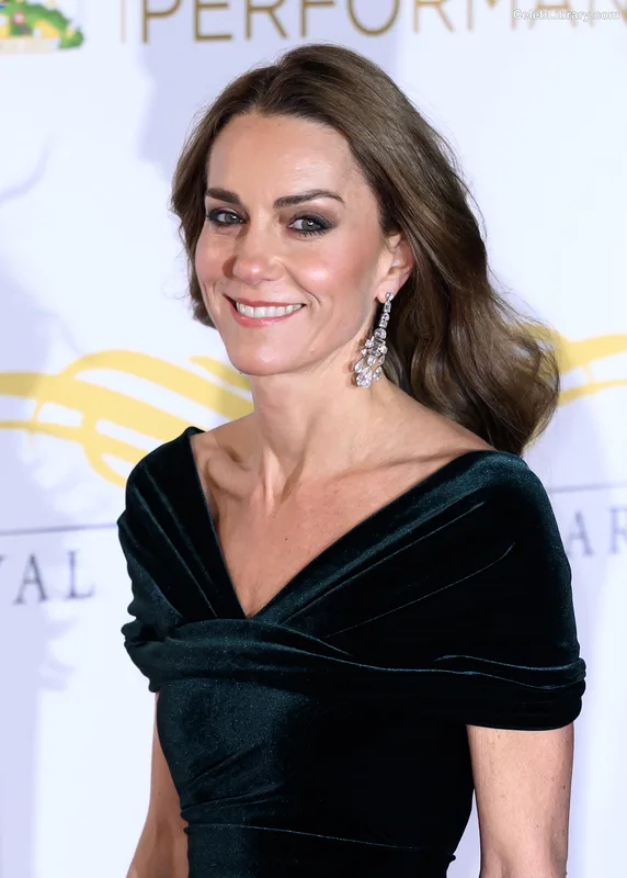 Kate Middleton photo 12 of 185