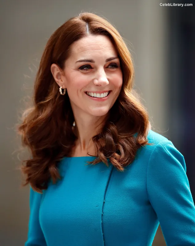 Kate Middleton photo 1 of 185
