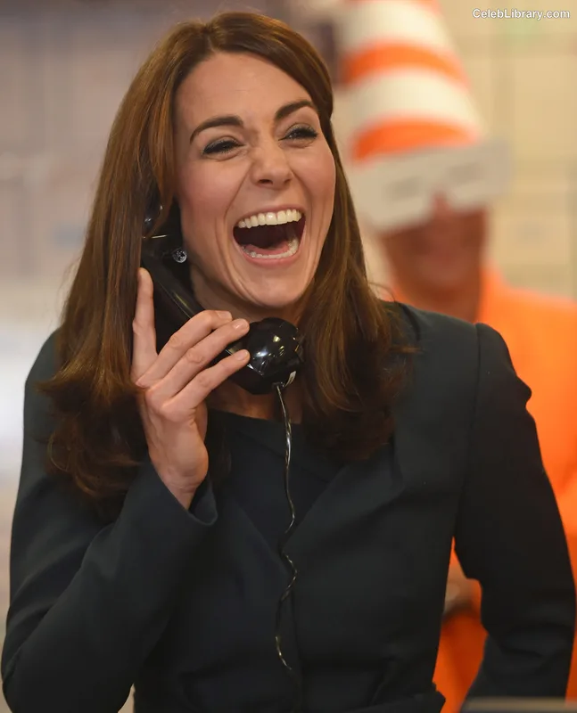 Kate Middleton photo 5 of 185
