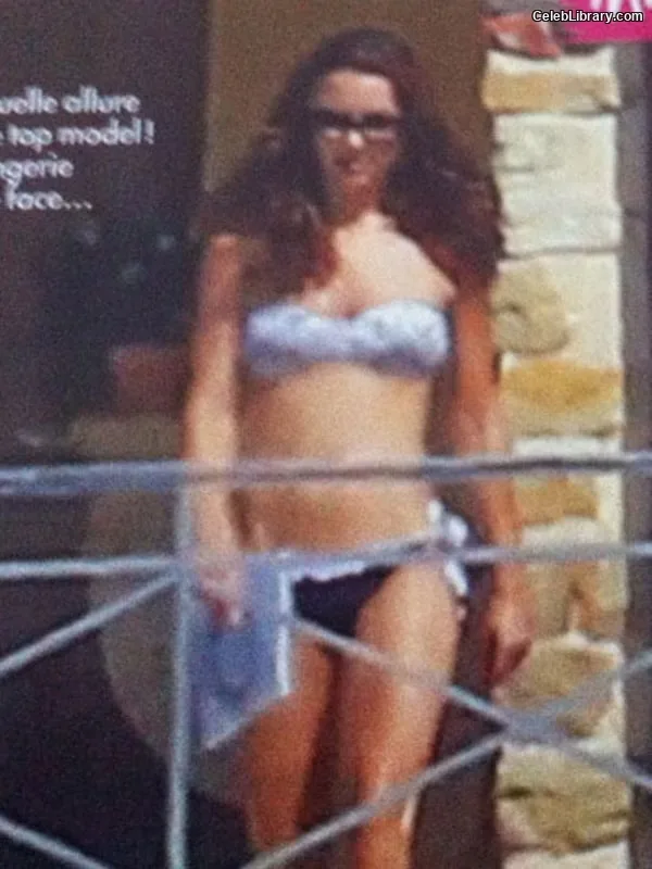 Kate Middleton photo 7 of 185