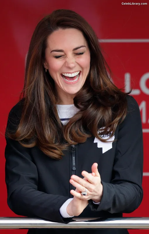 Kate Middleton photo 12 of 185