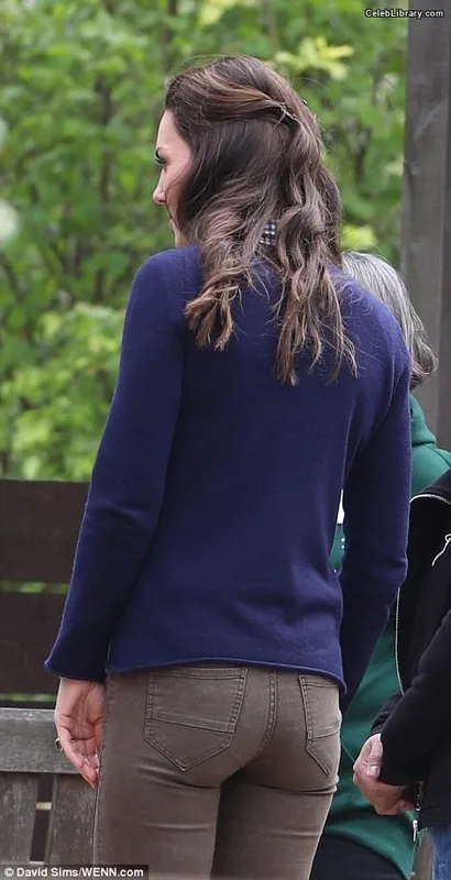Kate Middleton photo 19 of 185