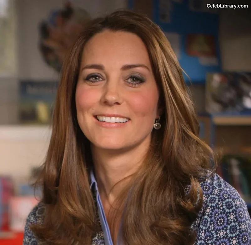 Kate Middleton photo 23 of 185