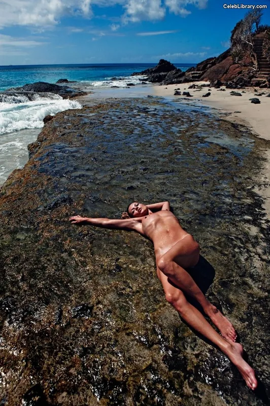 Kate Moss photo 19 of 173