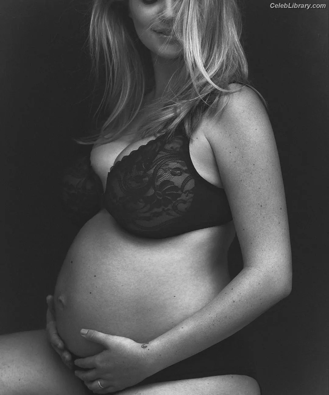 Kate Upton photo 21 of 664