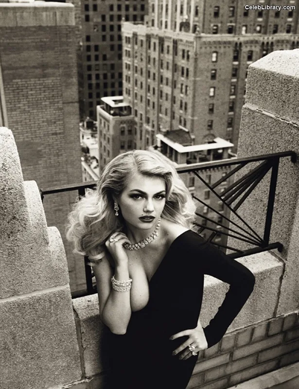 Kate Upton photo 20 of 633