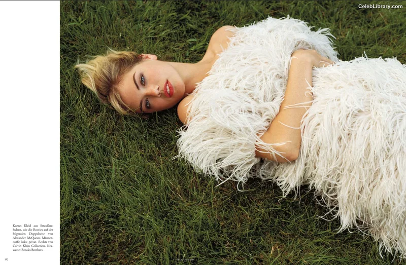 Kate Upton photo 4 of 633
