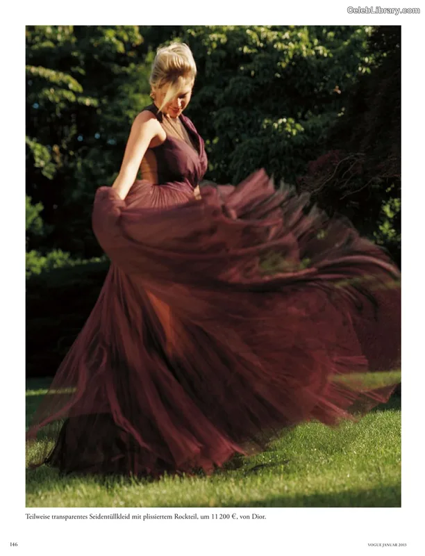 Kate Upton photo 13 of 633