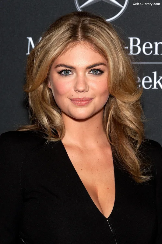 Kate Upton photo 17 of 633