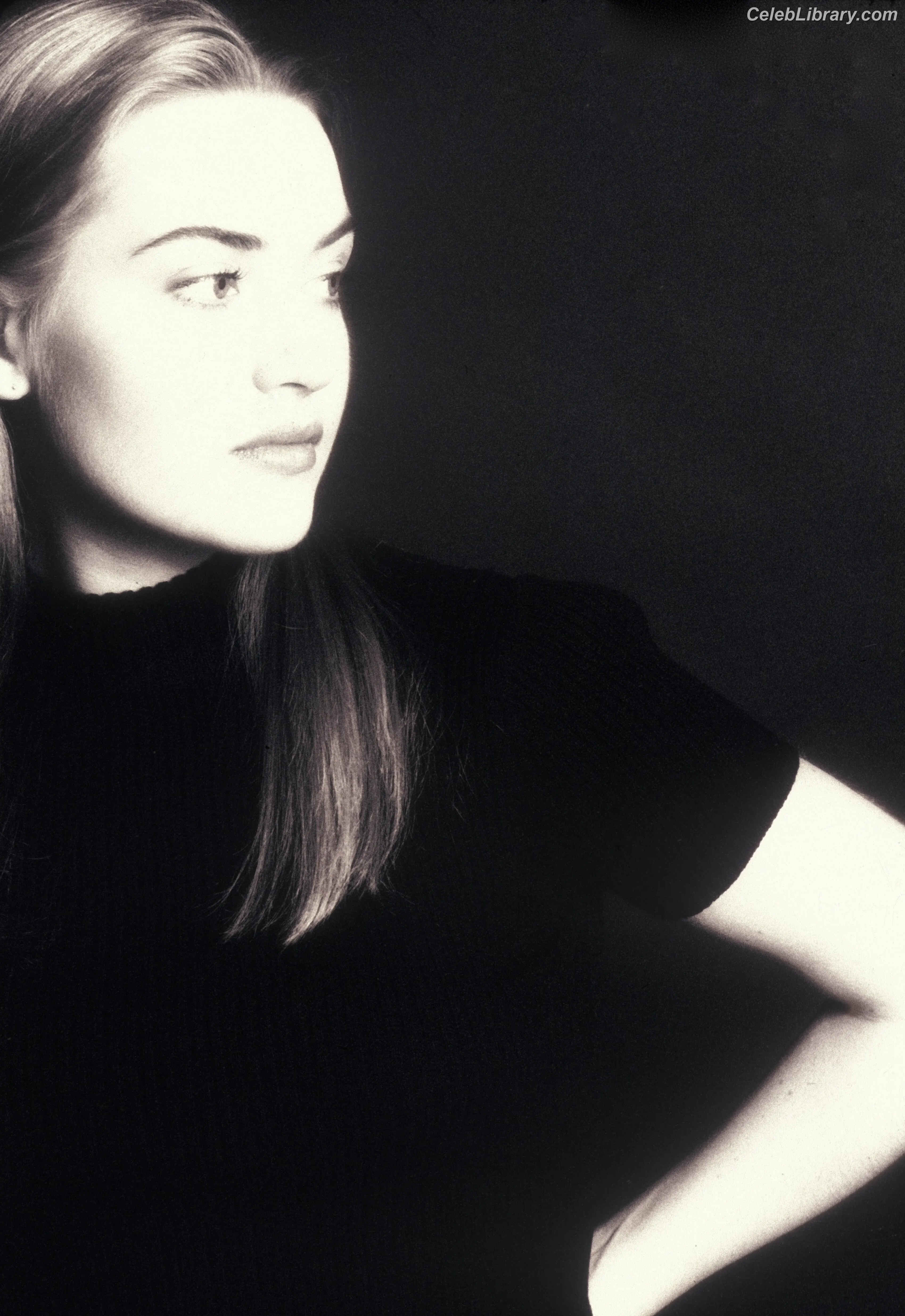Kate Winslet photo 8 of 216