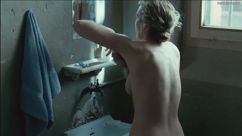 Kate Winslet photo 22 of 217