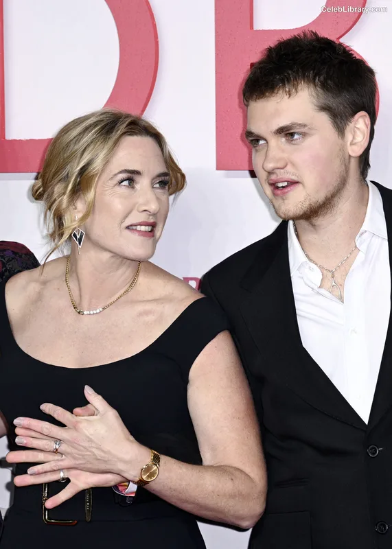 Kate Winslet photo 20 of 217