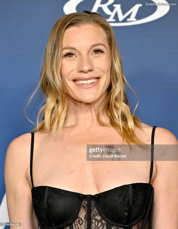 Katee Sackhoff photo 6 of 147