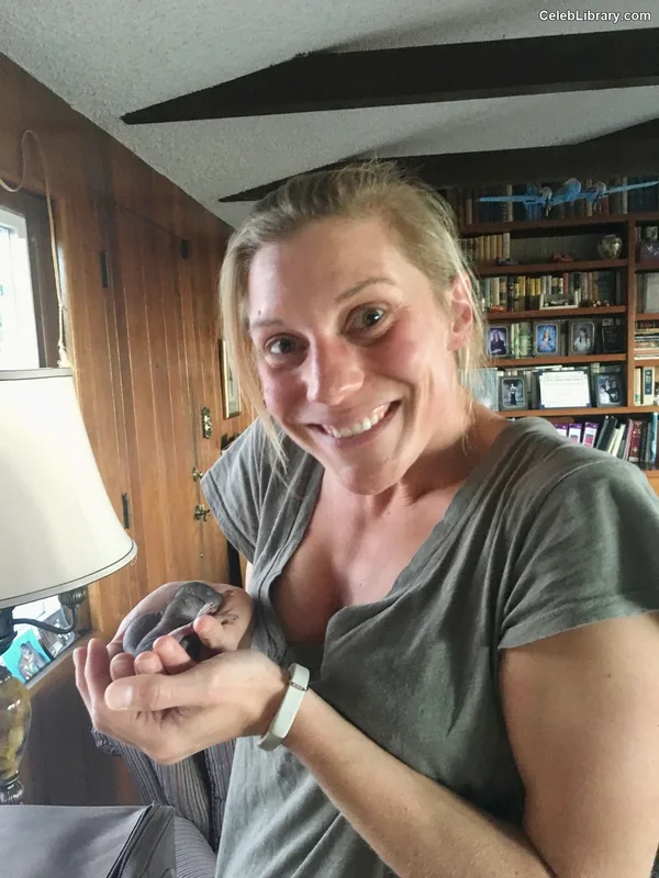 Katee Sackhoff photo 12 of 147