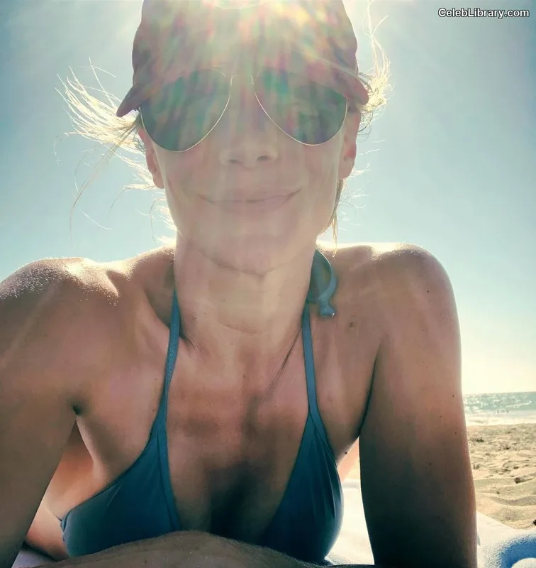 Katee Sackhoff photo 10 of 147
