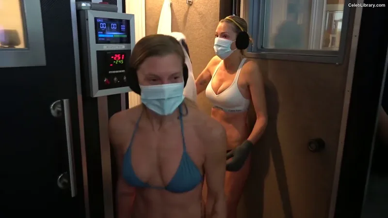 Katee Sackhoff photo 23 of 147