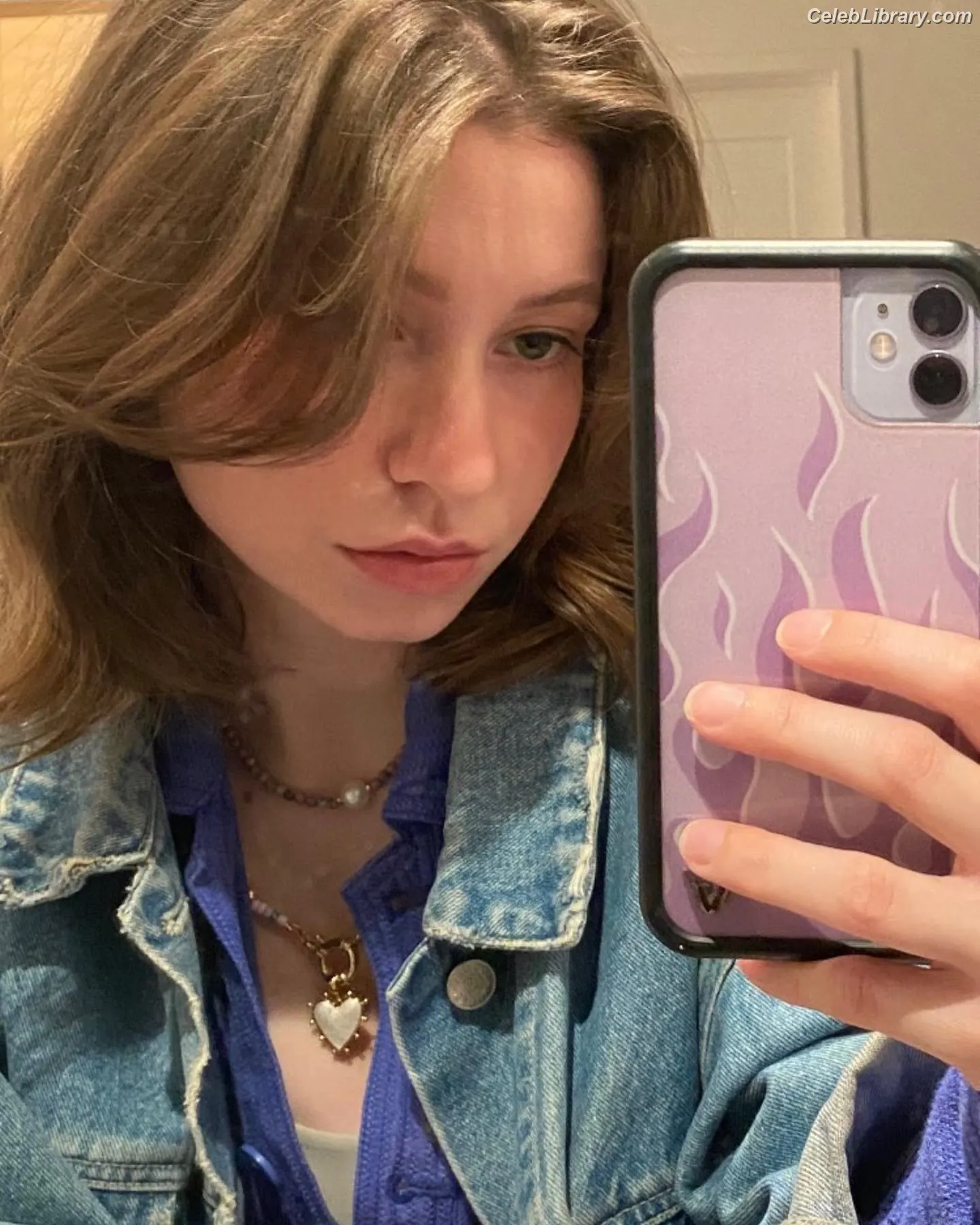 Katelyn Nacon photo 5 of 145