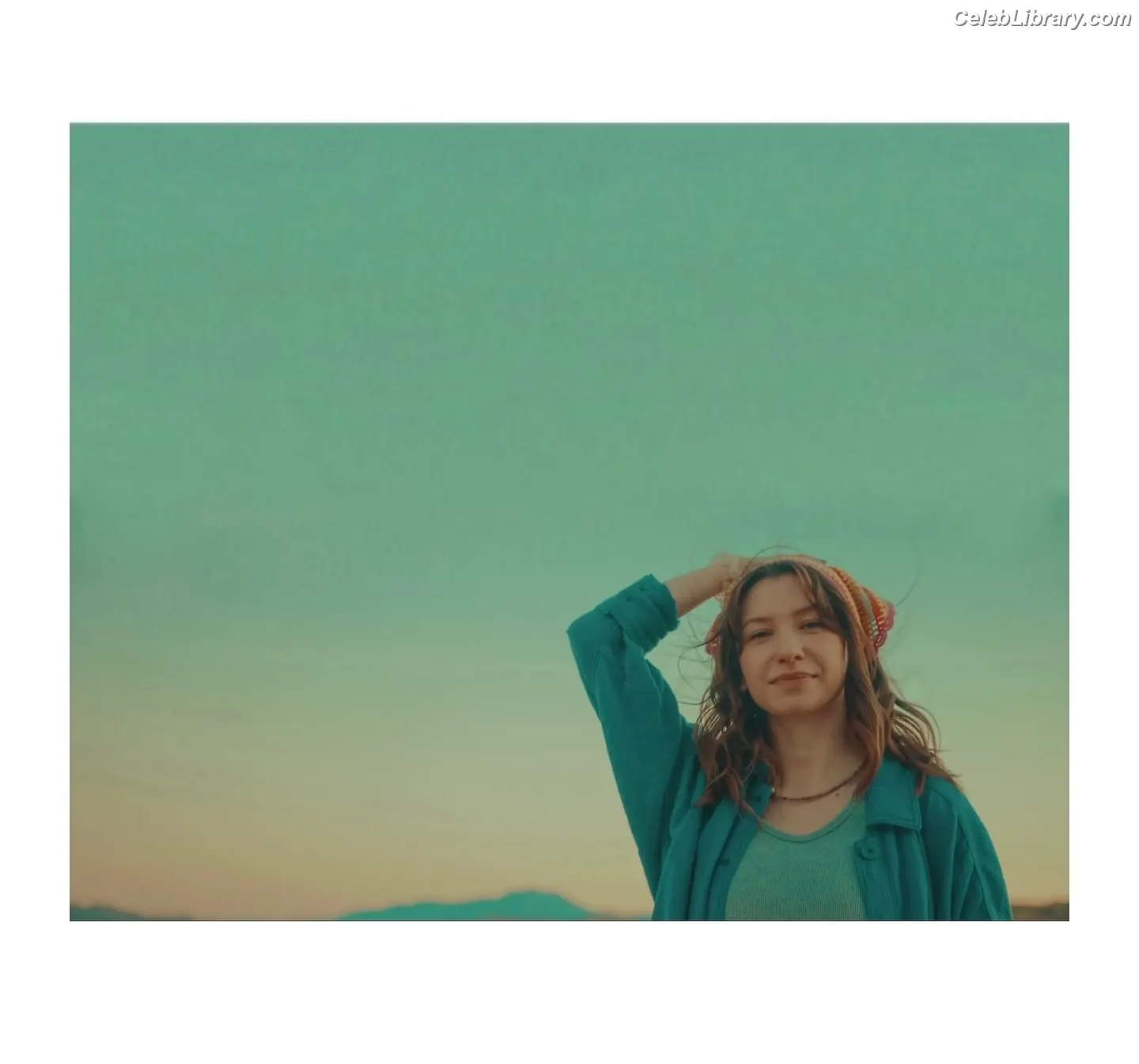 Katelyn Nacon photo 7 of 145