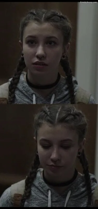 Katelyn Nacon photo 10 of 142
