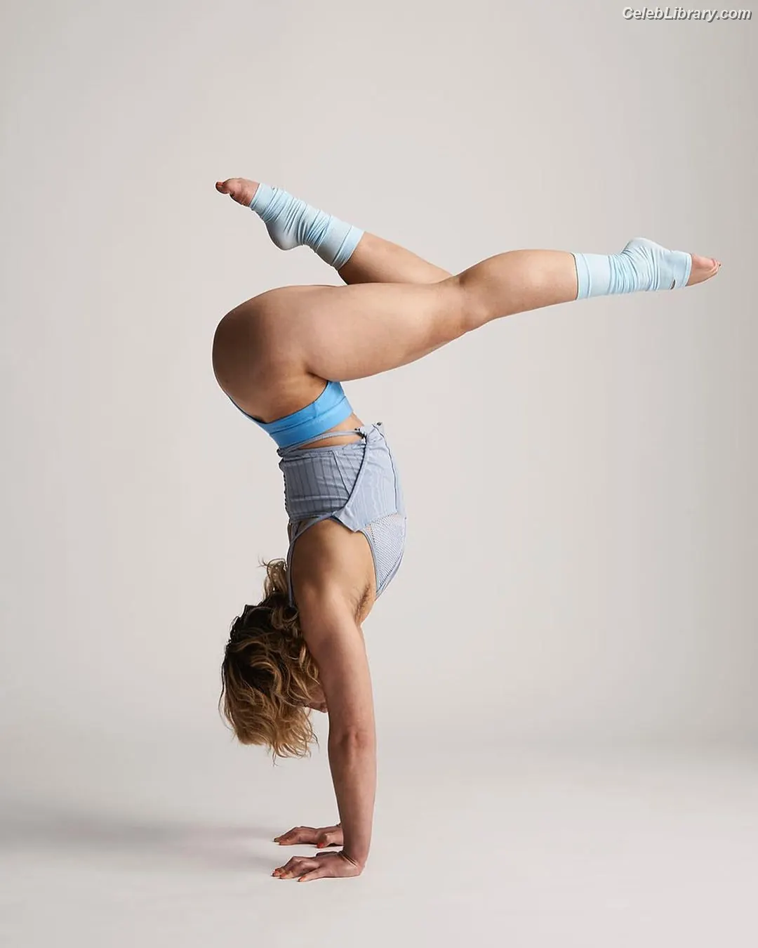 Katelyn Ohashi photo 15 of 150