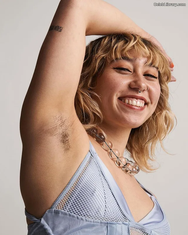 Katelyn Ohashi photo 17 of 151