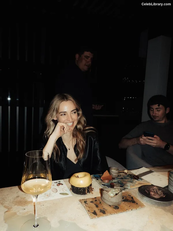 Katelyn Tarver photo 12 of 72
