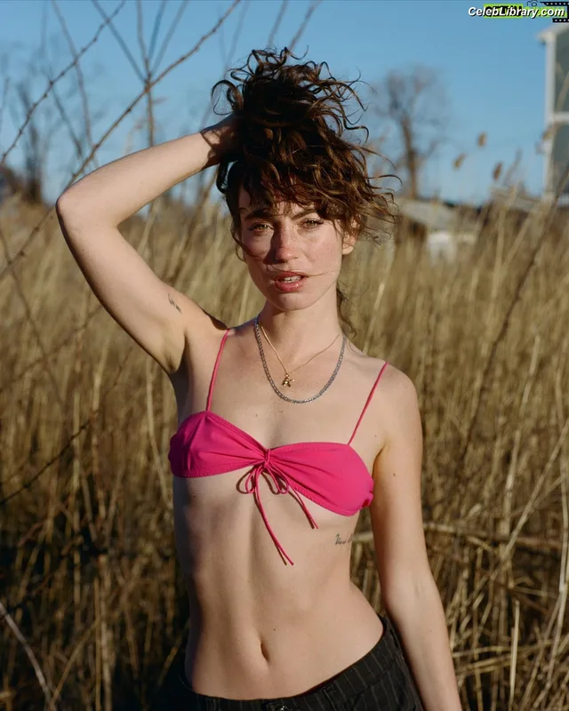Katerina Tannenbaum photo 12 of 15