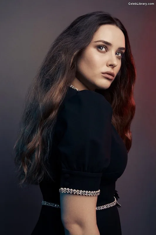 Katherine Langford photo 2 of 130