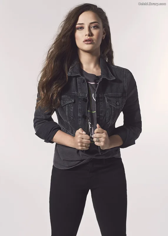 Katherine Langford photo 14 of 130
