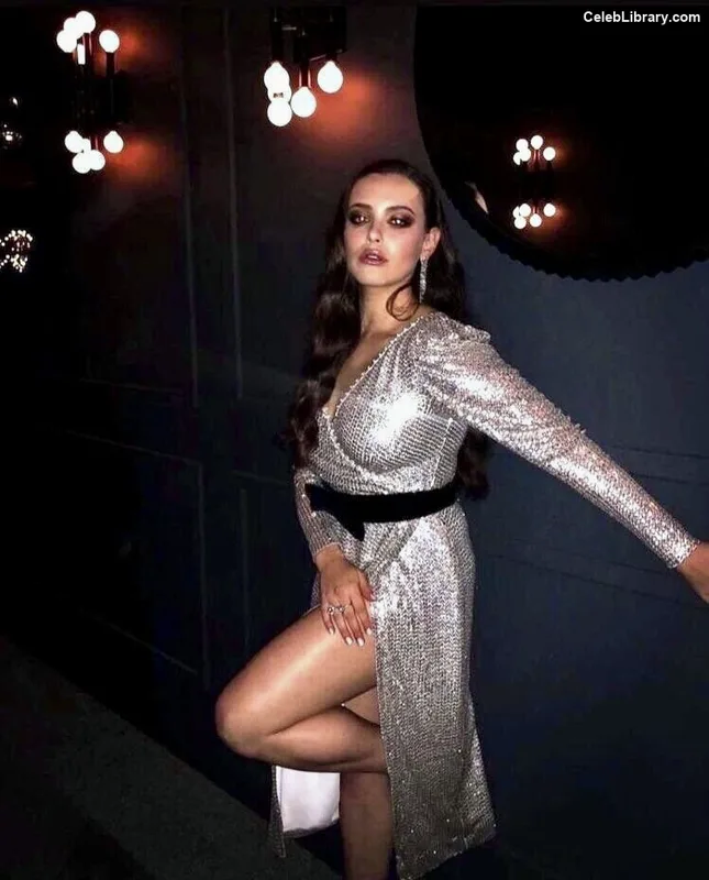 Katherine Langford photo 15 of 130
