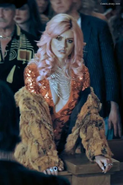 Katherine McNamara photo 4 of 762